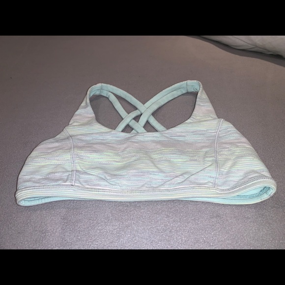 2 Ivivva sports bras - Picture 6 of 7